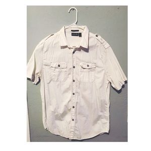 Helix Men’s  Short Sleeve Button Down Shirt Size L